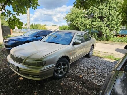 Бежевый Ниссан Максима, объемом двигателя 3 л и пробегом 500 тыс. км за 2200 $, фото 1 на Automoto.ua