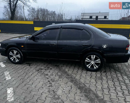 Черный Ниссан Максима, объемом двигателя 2 л и пробегом 450 тыс. км за 2250 $, фото 6 на Automoto.ua