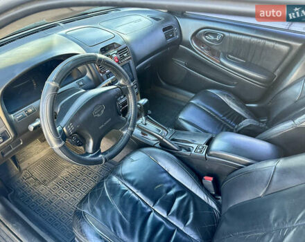 Черный Ниссан Максима, объемом двигателя 2.99 л и пробегом 250 тыс. км за 4200 $, фото 20 на Automoto.ua