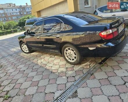 Черный Ниссан Максима, объемом двигателя 2 л и пробегом 305 тыс. км за 3950 $, фото 5 на Automoto.ua