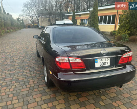 Черный Ниссан Максима, объемом двигателя 3 л и пробегом 323 тыс. км за 5799 $, фото 4 на Automoto.ua