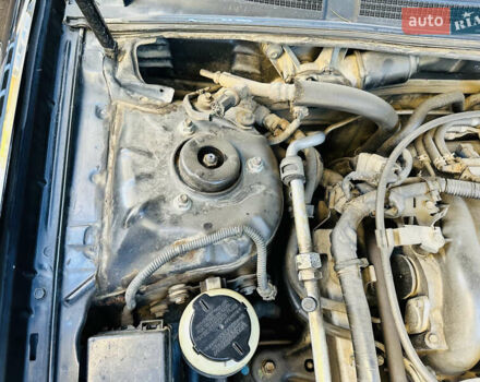 Черный Ниссан Максима, объемом двигателя 2 л и пробегом 197 тыс. км за 5400 $, фото 46 на Automoto.ua