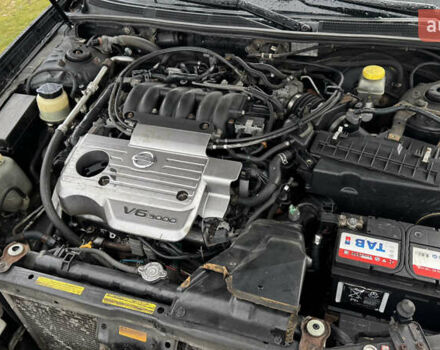 Черный Ниссан Максима, объемом двигателя 2.99 л и пробегом 340 тыс. км за 3999 $, фото 14 на Automoto.ua