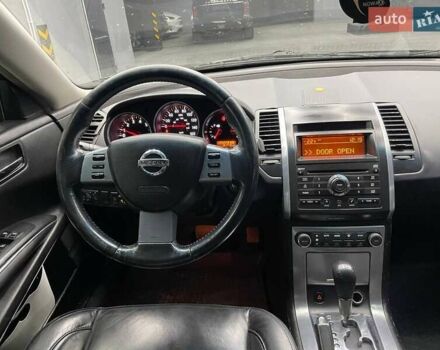 Черный Ниссан Максима, объемом двигателя 3.5 л и пробегом 222 тыс. км за 5900 $, фото 15 на Automoto.ua