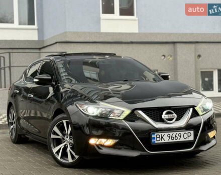 Черный Ниссан Максима, объемом двигателя 3.5 л и пробегом 102 тыс. км за 14900 $, фото 7 на Automoto.ua