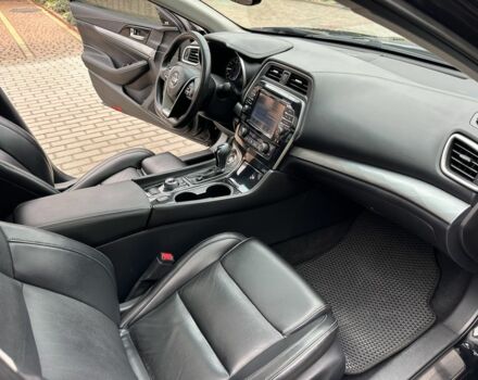 Черный Ниссан Максима, объемом двигателя 3.5 л и пробегом 100 тыс. км за 15700 $, фото 4 на Automoto.ua