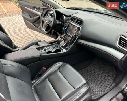 Ніссан Максіма 2017 у Белой Церкве на Automoto.ua Чорний Ніссан Максіма, об'ємом двигуна 3.5 л та пробігом 101 тис. км за 15700 $, фото 6 на Automoto.ua
