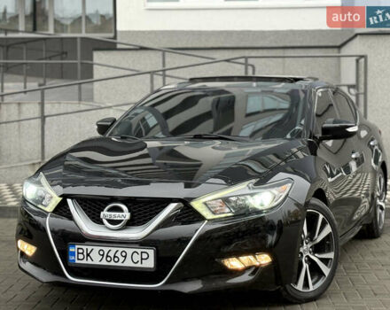 Черный Ниссан Максима, объемом двигателя 3.5 л и пробегом 102 тыс. км за 14900 $, фото 1 на Automoto.ua