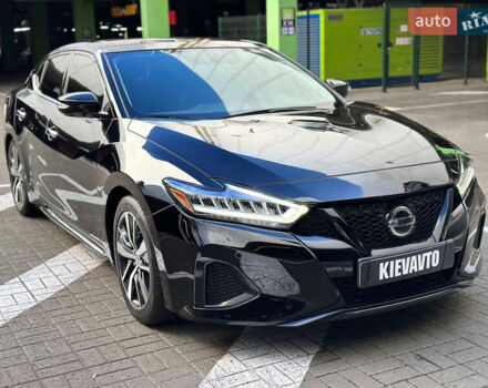 Черный Ниссан Максима, объемом двигателя 3.5 л и пробегом 68 тыс. км за 19900 $, фото 12 на Automoto.ua