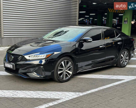 Черный Ниссан Максима, объемом двигателя 3.5 л и пробегом 68 тыс. км за 19900 $, фото 3 на Automoto.ua