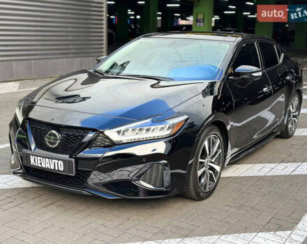 Черный Ниссан Максима, объемом двигателя 3.5 л и пробегом 68 тыс. км за 19900 $, фото 2 на Automoto.ua