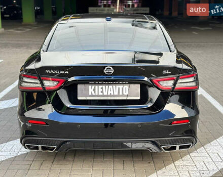 Черный Ниссан Максима, объемом двигателя 3.5 л и пробегом 68 тыс. км за 19900 $, фото 7 на Automoto.ua