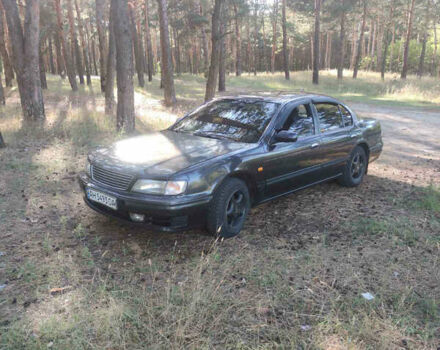 Чорний Ніссан Максіма, об'ємом двигуна 2 л та пробігом 300 тис. км за 2200 $, фото 1 на Automoto.ua