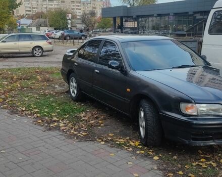 Ніссан Максіма 1995 у Черкасах на Automoto.ua Чорний Ніссан Максіма, об'ємом двигуна 2 л та пробігом 274 тис. км за 1999 $, фото 1 на Automoto.ua