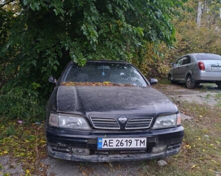 Чорний Ніссан Максіма, об'ємом двигуна 2 л та пробігом 300 тис. км за 1000 $, фото 1 на Automoto.ua