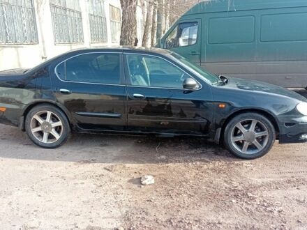 Черный Ниссан Максима, объемом двигателя 2 л и пробегом 300 тыс. км за 1500 $, фото 1 на Automoto.ua