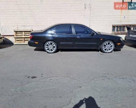 Черный Ниссан Максима, объемом двигателя 3 л и пробегом 343 тыс. км за 3200 $, фото 1 на Automoto.ua