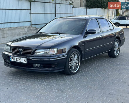 Фиолетовый Ниссан Максима, объемом двигателя 2 л и пробегом 275 тыс. км за 2800 $, фото 1 на Automoto.ua