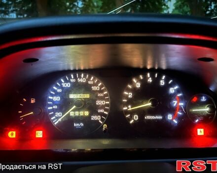 Коричневый Ниссан Максима, объемом двигателя 2 л и пробегом 0 тыс. км за 1000 $, фото 1 на Automoto.ua