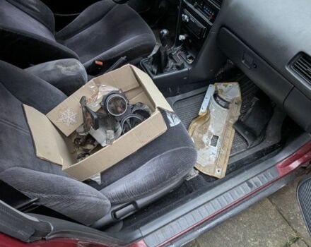 Червоний Ніссан Максіма, об'ємом двигуна 3 л та пробігом 341 тис. км за 1000 $, фото 15 на Automoto.ua