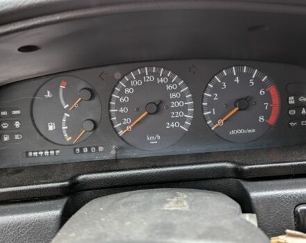 Червоний Ніссан Максіма, об'ємом двигуна 3 л та пробігом 341 тис. км за 1000 $, фото 9 на Automoto.ua