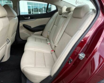 Червоний Ніссан Максіма, об'ємом двигуна 3.5 л та пробігом 75 тис. км за 12000 $, фото 9 на Automoto.ua