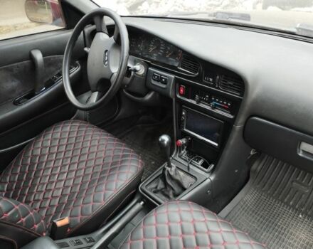 Красный Ниссан Максима, объемом двигателя 0 л и пробегом 300 тыс. км за 1700 $, фото 1 на Automoto.ua