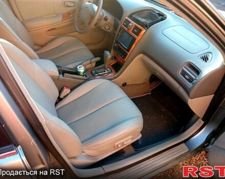 Ниссан Максима, объемом двигателя 3 л и пробегом 260 тыс. км за 4000 $, фото 3 на Automoto.ua