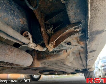 Жовтий Ніссан Максіма, об'ємом двигуна 2 л та пробігом 305 тис. км за 5100 $, фото 9 на Automoto.ua