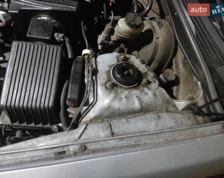 Серый Ниссан Максима, объемом двигателя 2 л и пробегом 202 тыс. км за 2100 $, фото 8 на Automoto.ua