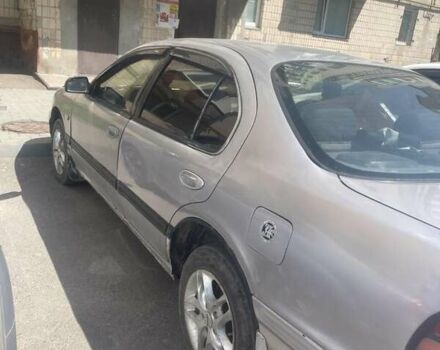 Серый Ниссан Максима, объемом двигателя 2 л и пробегом 280 тыс. км за 1250 $, фото 2 на Automoto.ua