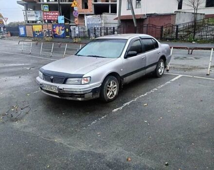 Серый Ниссан Максима, объемом двигателя 2 л и пробегом 284 тыс. км за 1000 $, фото 1 на Automoto.ua