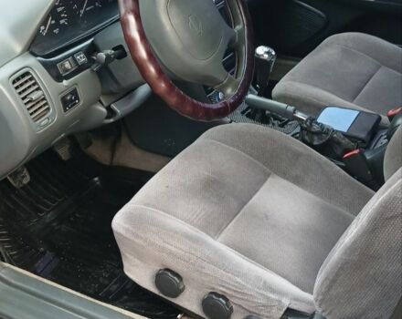 Сірий Ніссан Максіма, об'ємом двигуна 3 л та пробігом 300 тис. км за 2600 $, фото 1 на Automoto.ua