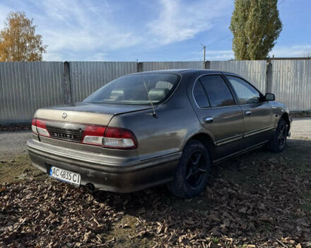 Серый Ниссан Максима, объемом двигателя 2.99 л и пробегом 444 тыс. км за 1650 $, фото 4 на Automoto.ua