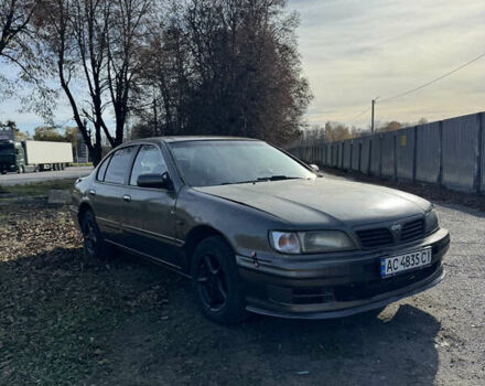 Серый Ниссан Максима, объемом двигателя 2.99 л и пробегом 444 тыс. км за 1650 $, фото 3 на Automoto.ua