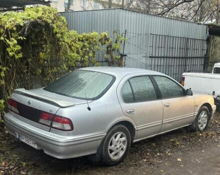 Серый Ниссан Максима, объемом двигателя 2 л и пробегом 280 тыс. км за 2500 $, фото 3 на Automoto.ua