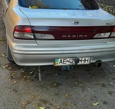 Сірий Ніссан Максіма, об'ємом двигуна 3 л та пробігом 240 тис. км за 2970 $, фото 3 на Automoto.ua