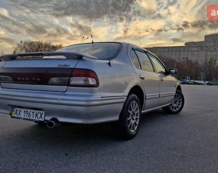 Серый Ниссан Максима, объемом двигателя 3 л и пробегом 360 тыс. км за 2800 $, фото 1 на Automoto.ua