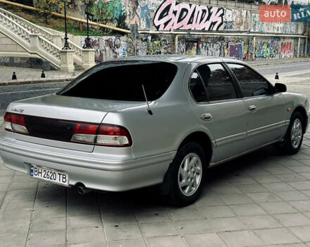 Серый Ниссан Максима, объемом двигателя 3 л и пробегом 300 тыс. км за 2200 $, фото 5 на Automoto.ua