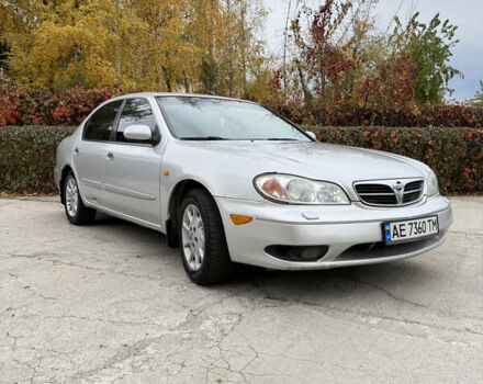 Ниссан Максима 2000 в Никополе на Automoto.ua Серый Ниссан Максима, объемом двигателя 2 л и пробегом 380 тыс. км за 3600 $, фото 2 на Automoto.ua