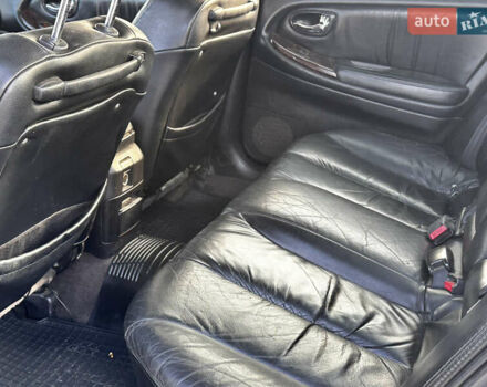Серый Ниссан Максима, объемом двигателя 3 л и пробегом 390 тыс. км за 2000 $, фото 11 на Automoto.ua