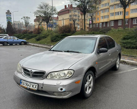 Серый Ниссан Максима, объемом двигателя 2 л и пробегом 285 тыс. км за 2350 $, фото 2 на Automoto.ua