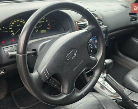 Серый Ниссан Максима, объемом двигателя 2.99 л и пробегом 364 тыс. км за 4100 $, фото 2 на Automoto.ua