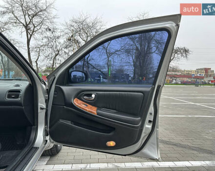 Серый Ниссан Максима, объемом двигателя 2 л и пробегом 286 тыс. км за 4999 $, фото 43 на Automoto.ua