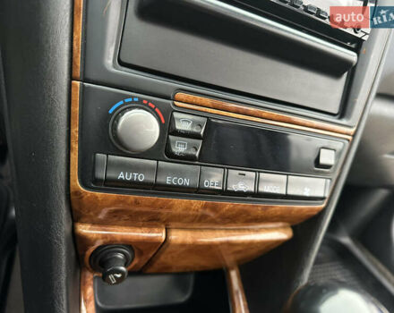 Серый Ниссан Максима, объемом двигателя 2 л и пробегом 286 тыс. км за 4999 $, фото 38 на Automoto.ua