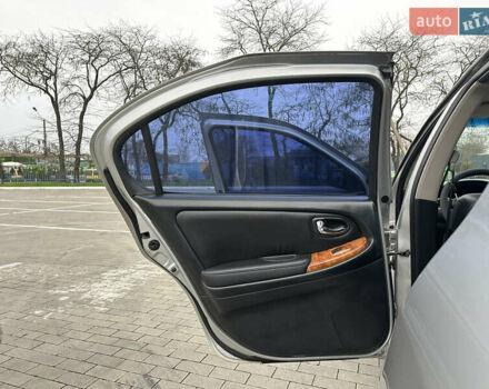 Серый Ниссан Максима, объемом двигателя 2 л и пробегом 286 тыс. км за 4999 $, фото 28 на Automoto.ua