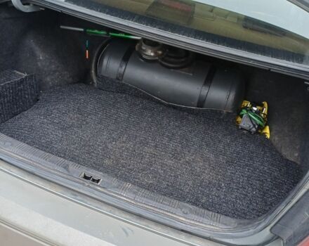 Серый Ниссан Максима, объемом двигателя 2 л и пробегом 230 тыс. км за 4300 $, фото 5 на Automoto.ua