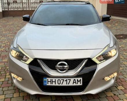 Серый Ниссан Максима, объемом двигателя 3.5 л и пробегом 120 тыс. км за 12900 $, фото 2 на Automoto.ua