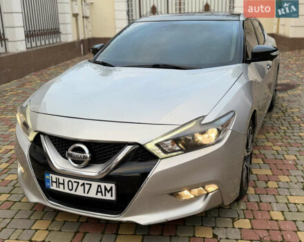 Серый Ниссан Максима, объемом двигателя 3.5 л и пробегом 120 тыс. км за 12900 $, фото 6 на Automoto.ua