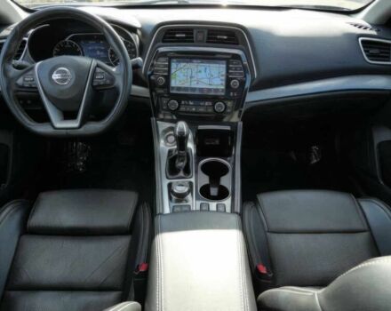 Серый Ниссан Максима, объемом двигателя 3.5 л и пробегом 73 тыс. км за 12000 $, фото 7 на Automoto.ua